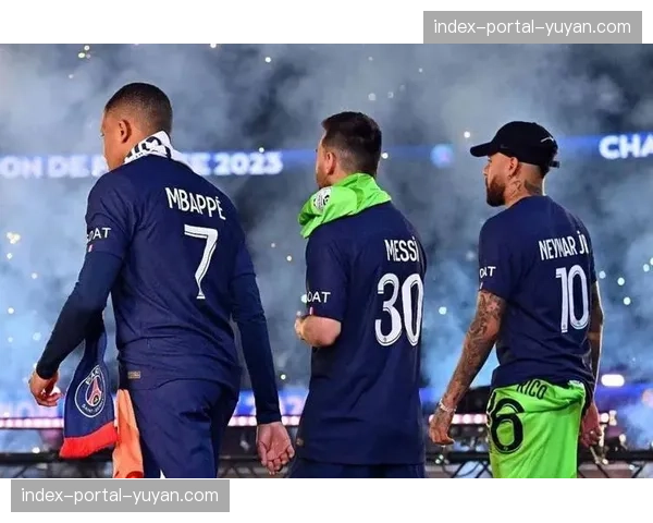 战术观察：恩里克如何调整让巴黎在夺冠夜踢出赛季最佳上半场